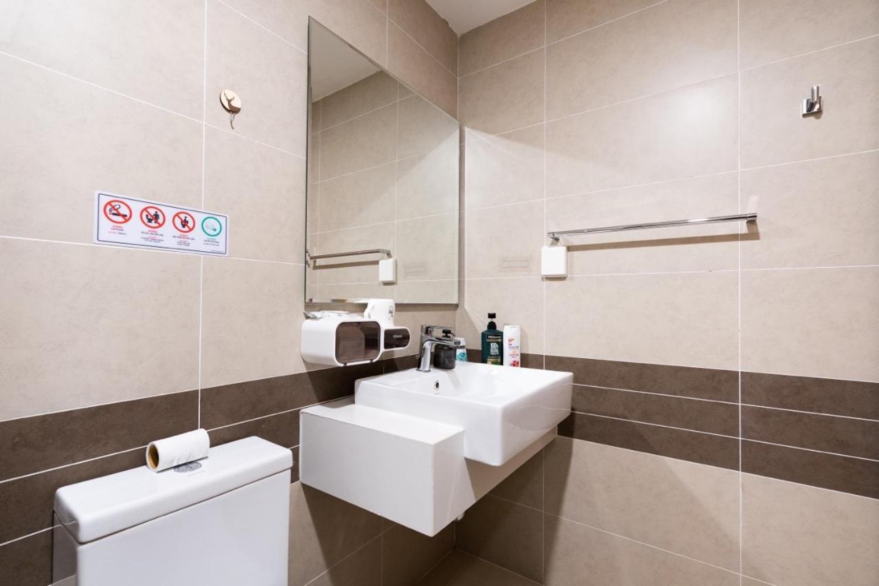 Can Ho Rivergate Quan 4 ホーチミン市 エクステリア 写真